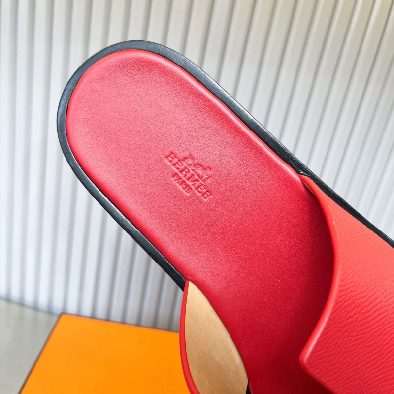 H**me5 slippers